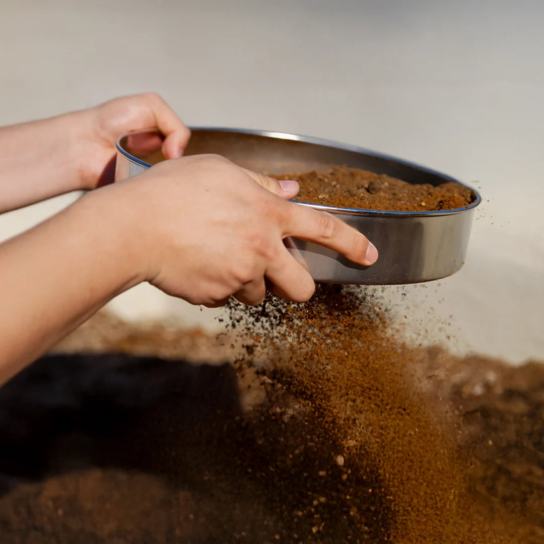 Sifter & Trowel Set